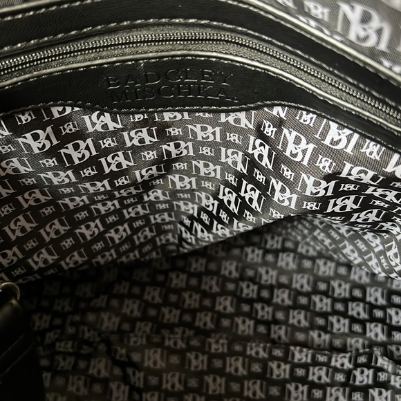 Badgley Mischka - Picture 10 of 13